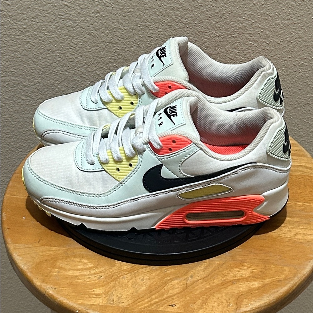 Nike Air Max 90 White Barely Green Bright Mango 🥭 - Picture 2 of 6